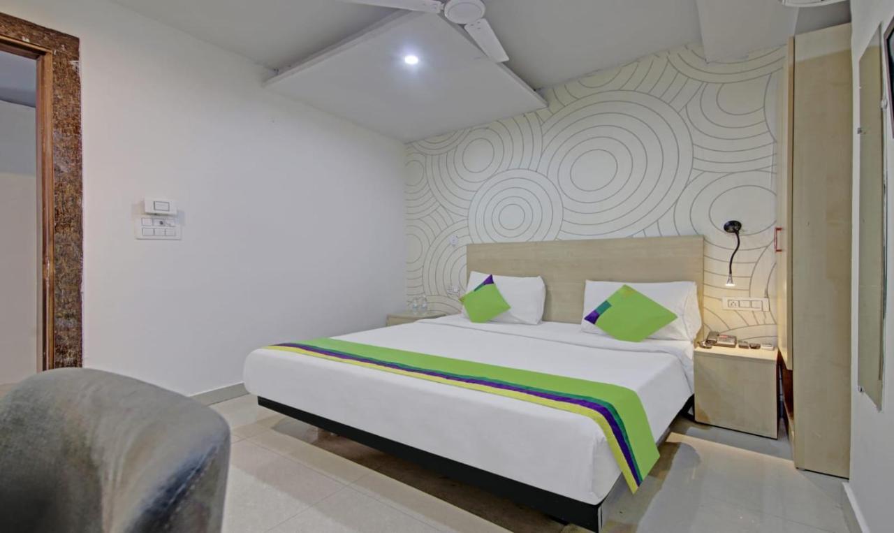 Hotel Fortuner, Karol Bagh, New Delhi Eksteriør bilde