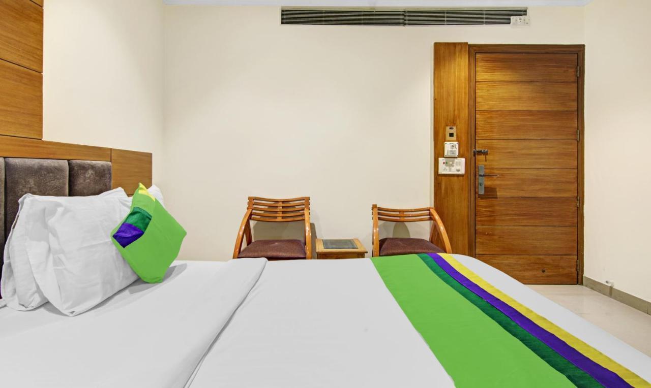Hotel Fortuner, Karol Bagh, New Delhi Eksteriør bilde