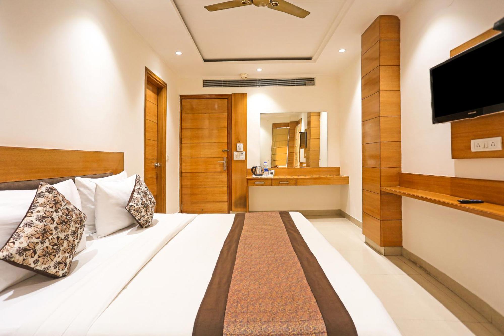 Hotel Fortuner, Karol Bagh, New Delhi Eksteriør bilde