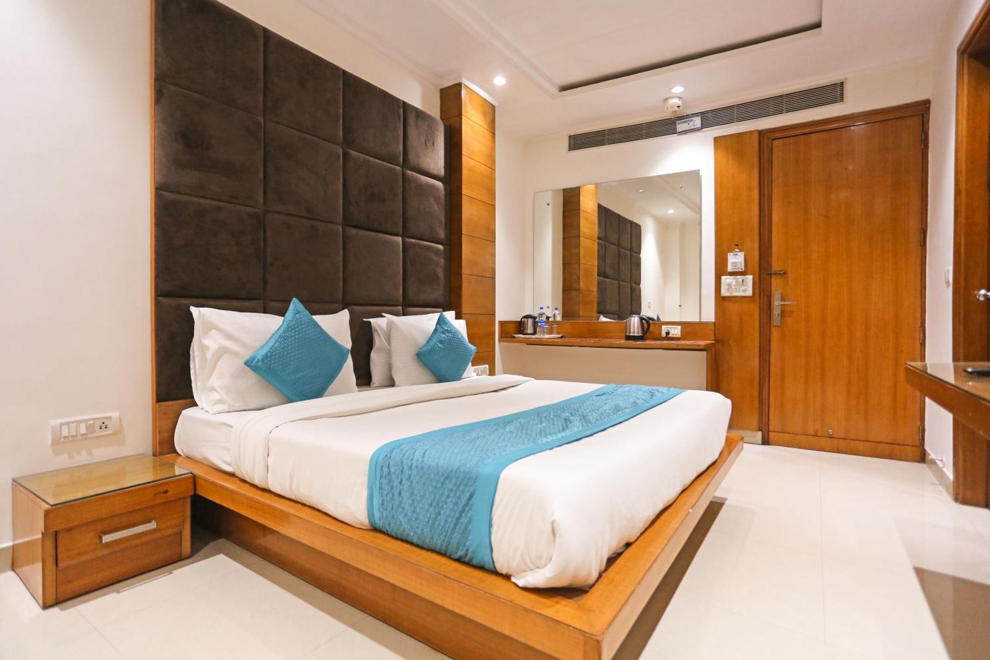Hotel Fortuner, Karol Bagh, New Delhi Eksteriør bilde
